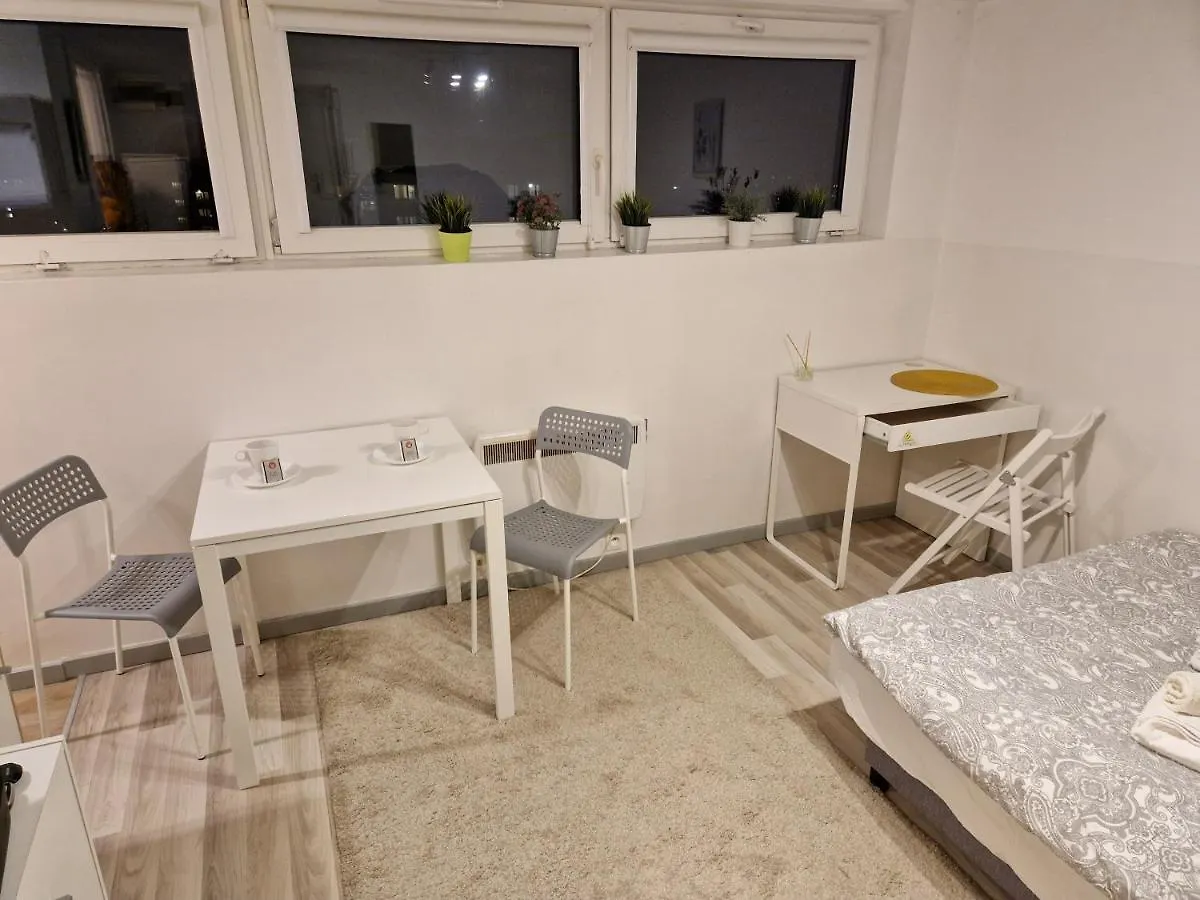 Batorego Warsaw Apartment